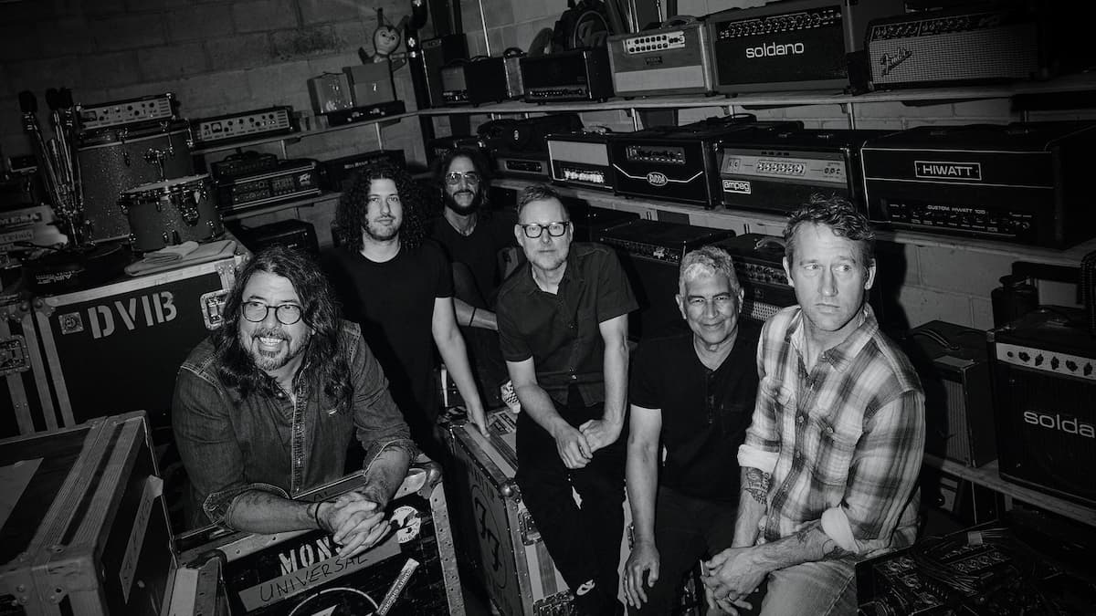 Foo Fighters: TAKE COVER TOUR 2026