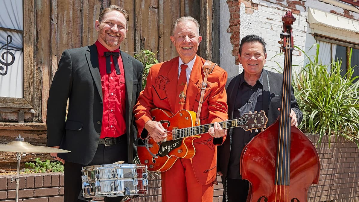 Reverend Horton Heat and Messer Chups Performing On Arties Outdoor End