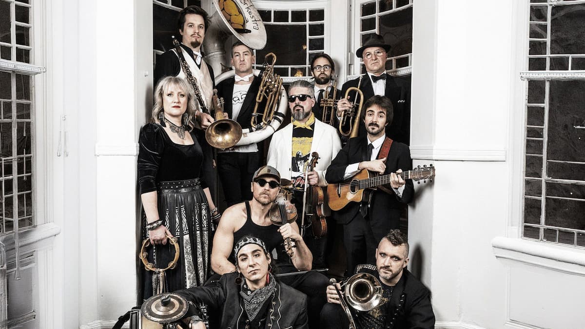 Lemon Bucket Orkestra