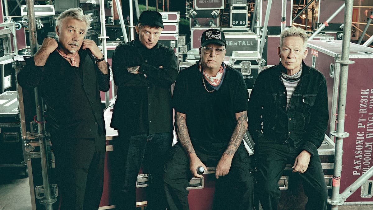 Sex Pistols ft. Frank Carter: Anarchy in the U.K. - 50 Years of Punk