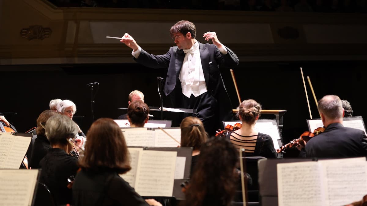 Carmina Burana with Immersive Projection Art