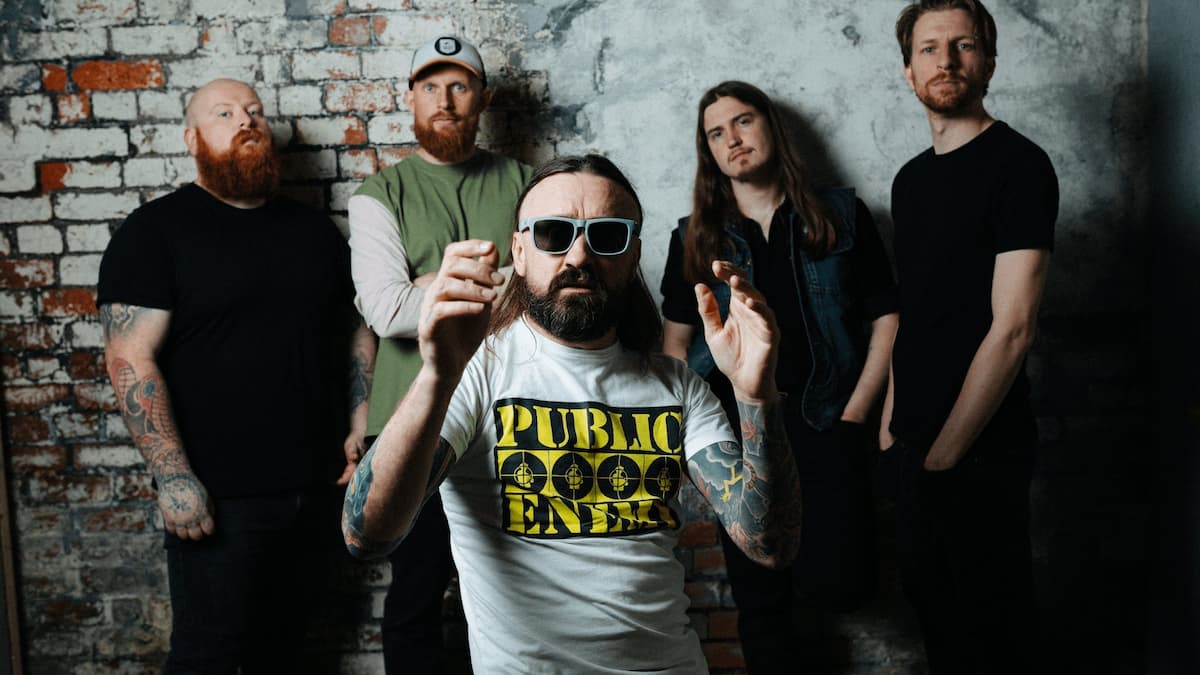 Massive Wagons / Terrorvision