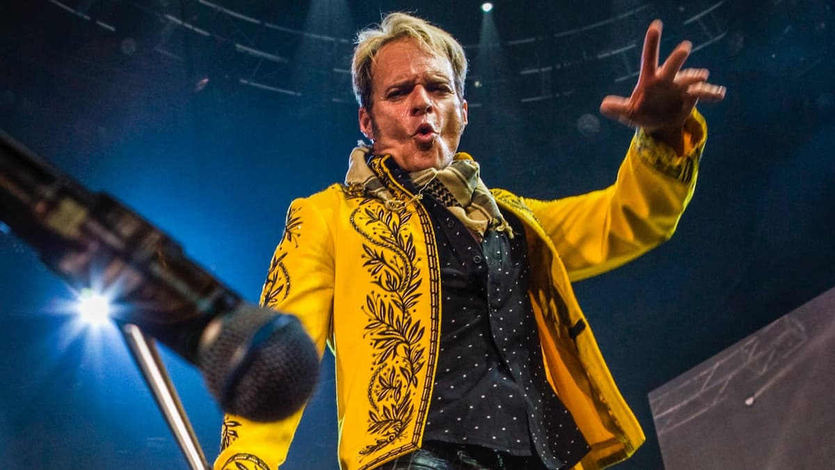 David Lee Roth with Special Guest