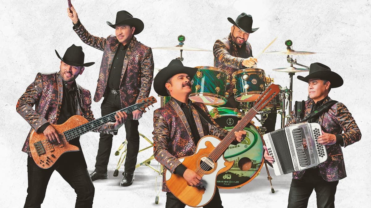 LOS TUCANES, EL FANTASMA y LA DIFERENCIA En Concierto