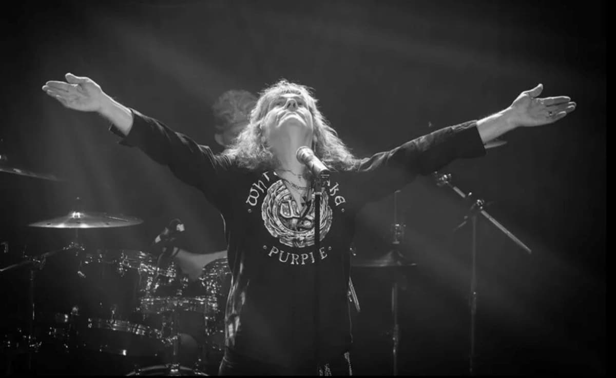 ULTIMATE WHITESNAKE