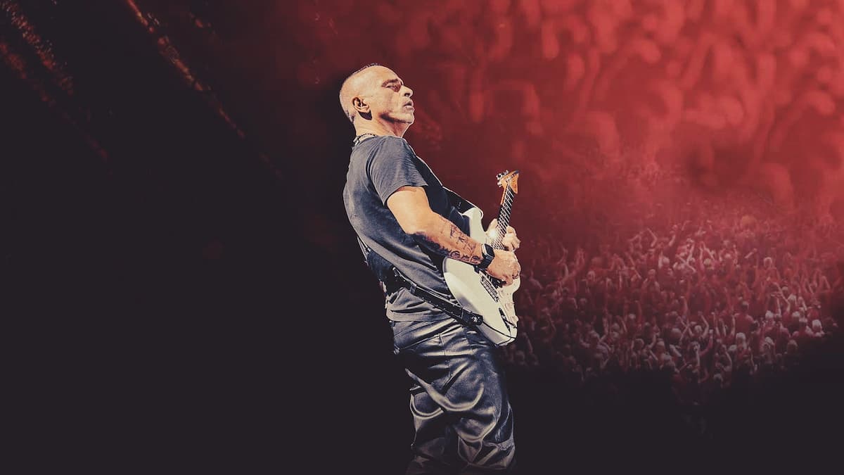Eros Ramazzotti | Vinyl Room Upgrade (EVENT TICKET NOT INCLUDED)