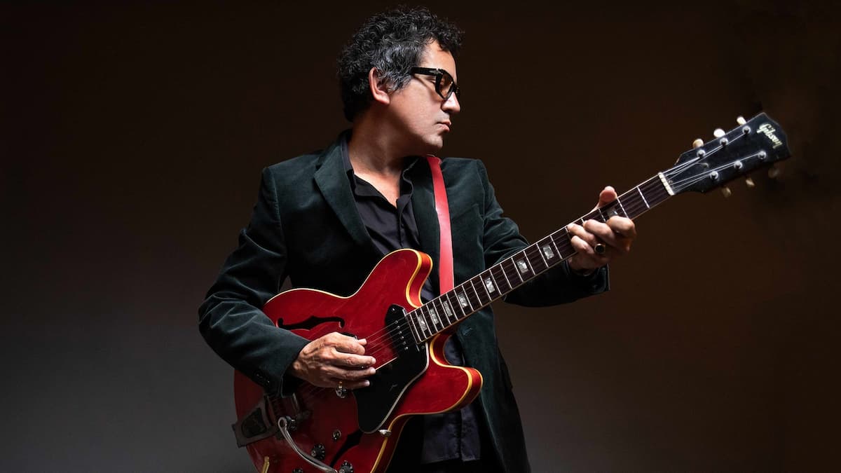CROCE PLAYS CROCE: Where The Songbook Ends, The Story Begins.