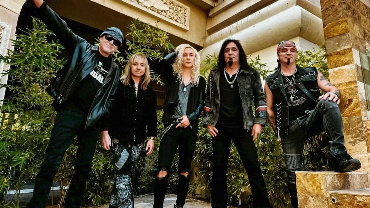 Great White w/ Slaughter