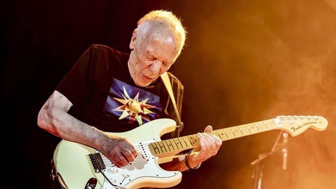 Robin Trower w/ Strange Vine