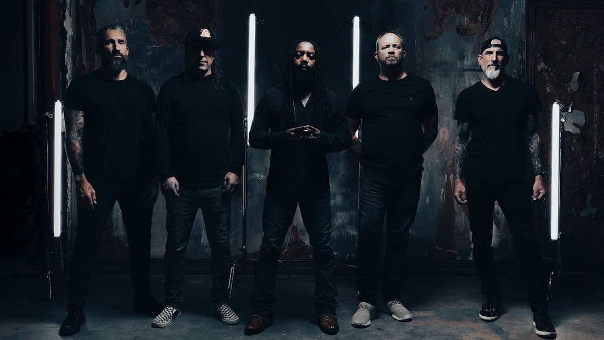 Sevendust w/ Theory of a Deadman