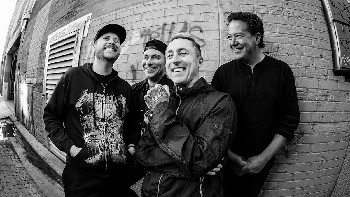 Yellowcard w/ Taking Back Sunday