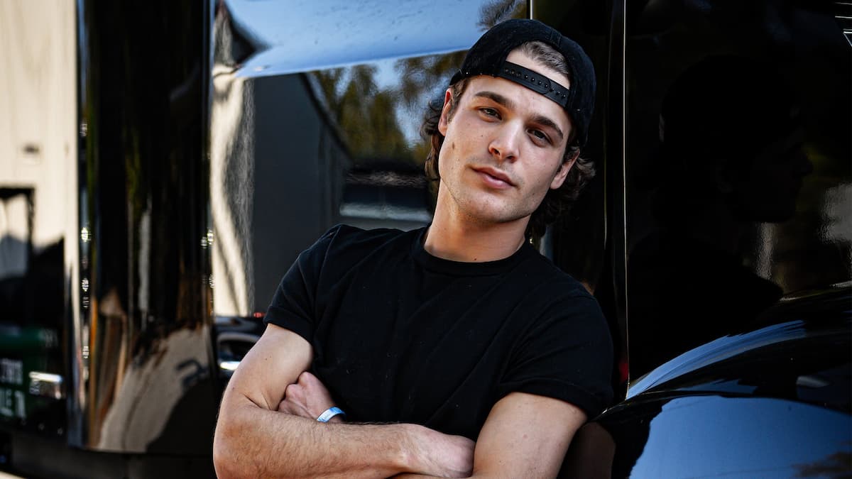 Max McNown - The Cost of Growing Up Tour
