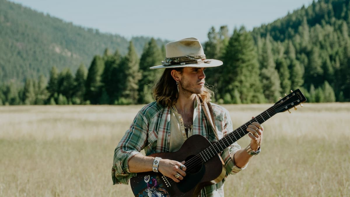 KALEO - Way Down We Go Tour