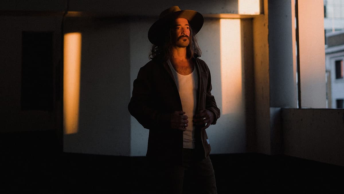 Tractor Presents: Jesse Roper w/ guests AT The Sunset