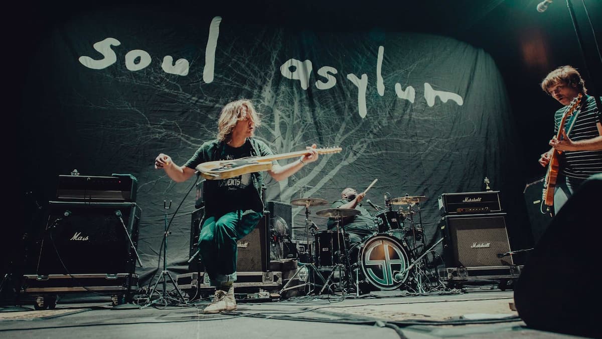 Soul Asylum, The Props