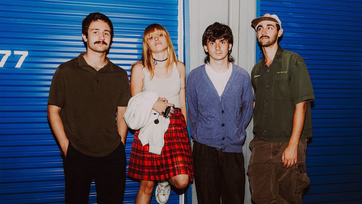Willowake, Growing Pains