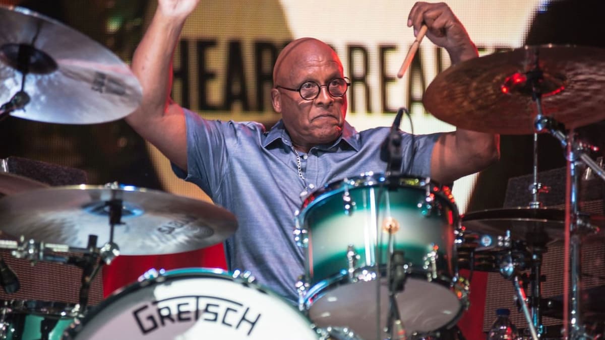 David Garfield …."LA + NYC + Nashville” featuring Steve Ferrone ,  Ready Freddie Washington ,  Robbie Wyckoff ,  Wendy Moten ,  Paul Franklin and  Doug Bossi , Mark Douthit ,  Jo Nagle ,  John Fumo + Very  Special Guests