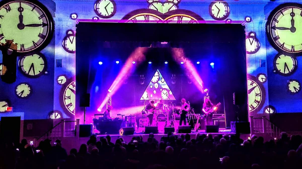 Echoes Of Floyd- A Pink Floyd Tribute