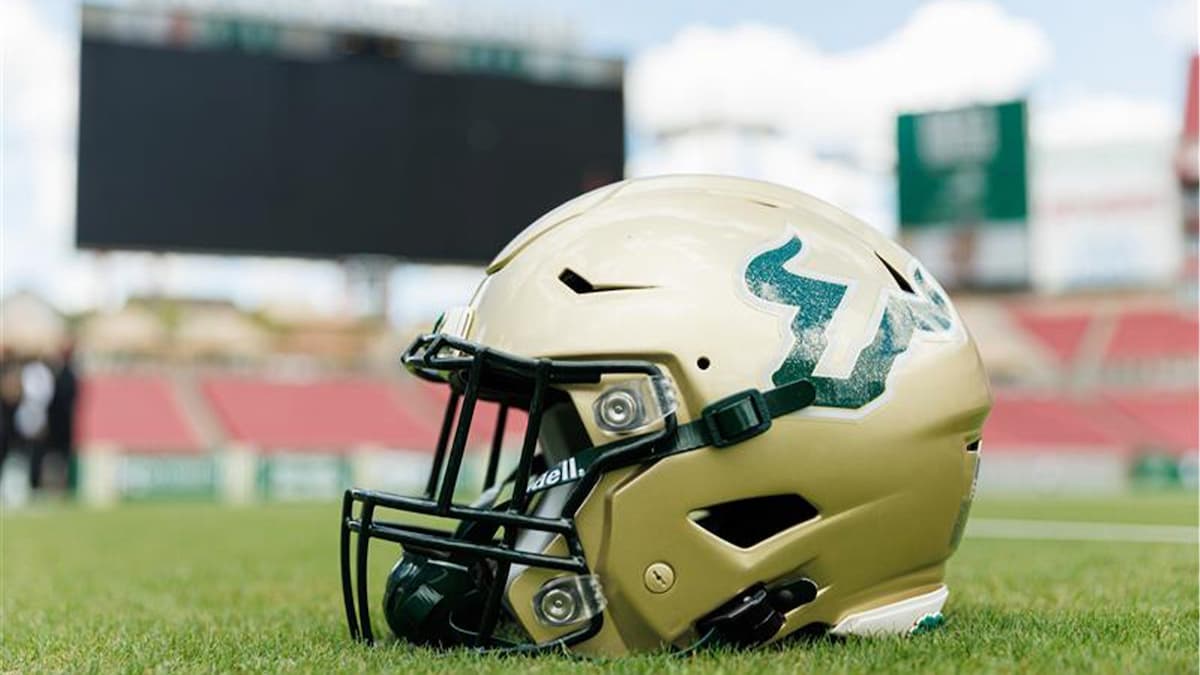 South Florida Bulls Football vs. Memphis Tigers College Football