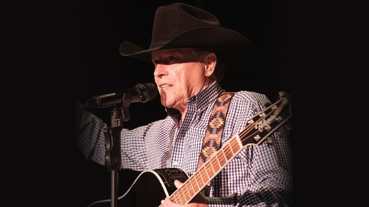 Strait Country