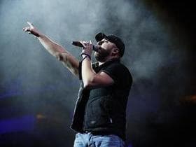 Tyler Farr