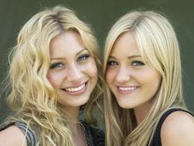 Aly & AJ