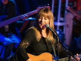 Michelle Wright