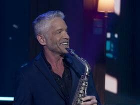 Dave Koz
