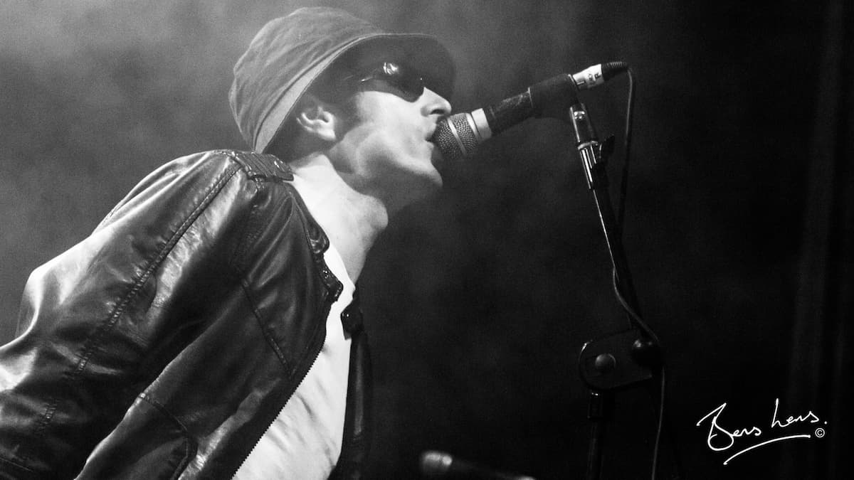 Live Forever Oasis