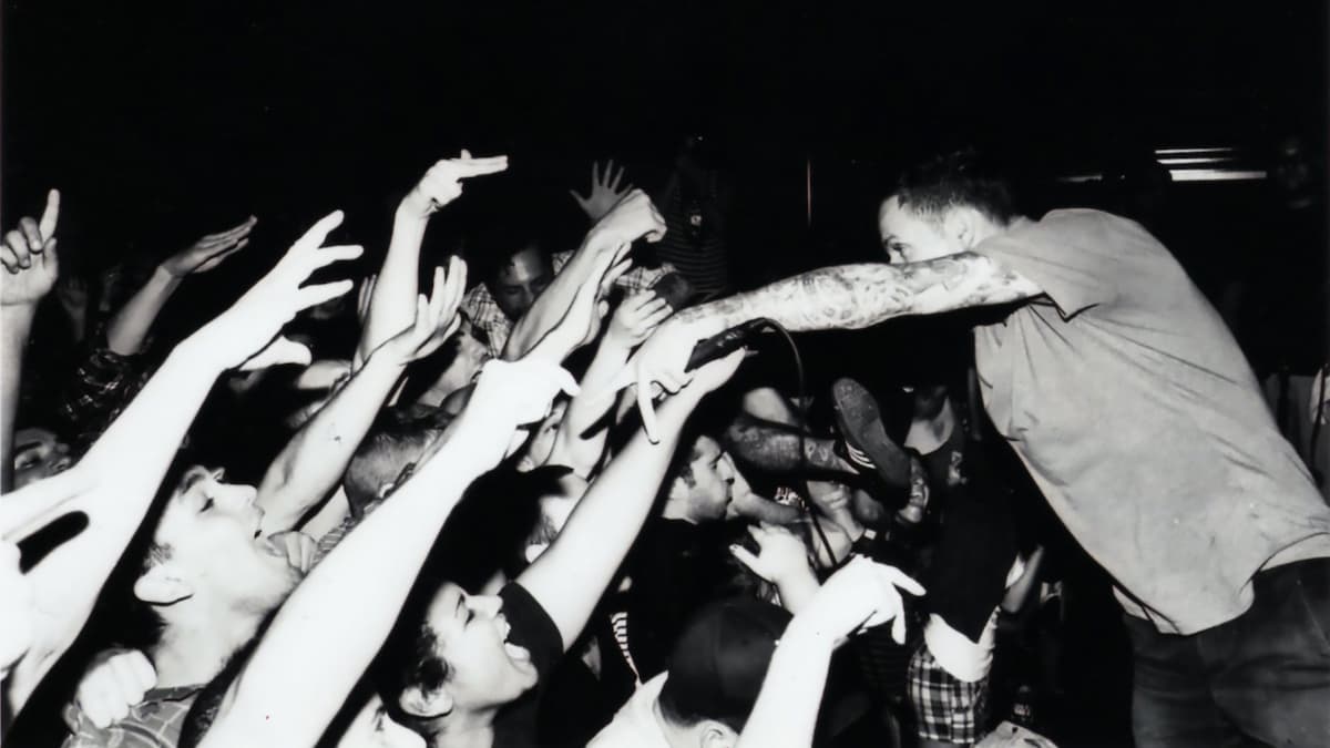 I Am the Avalanche