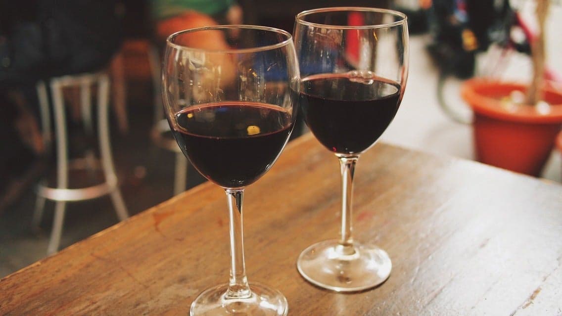 Wine & Dine