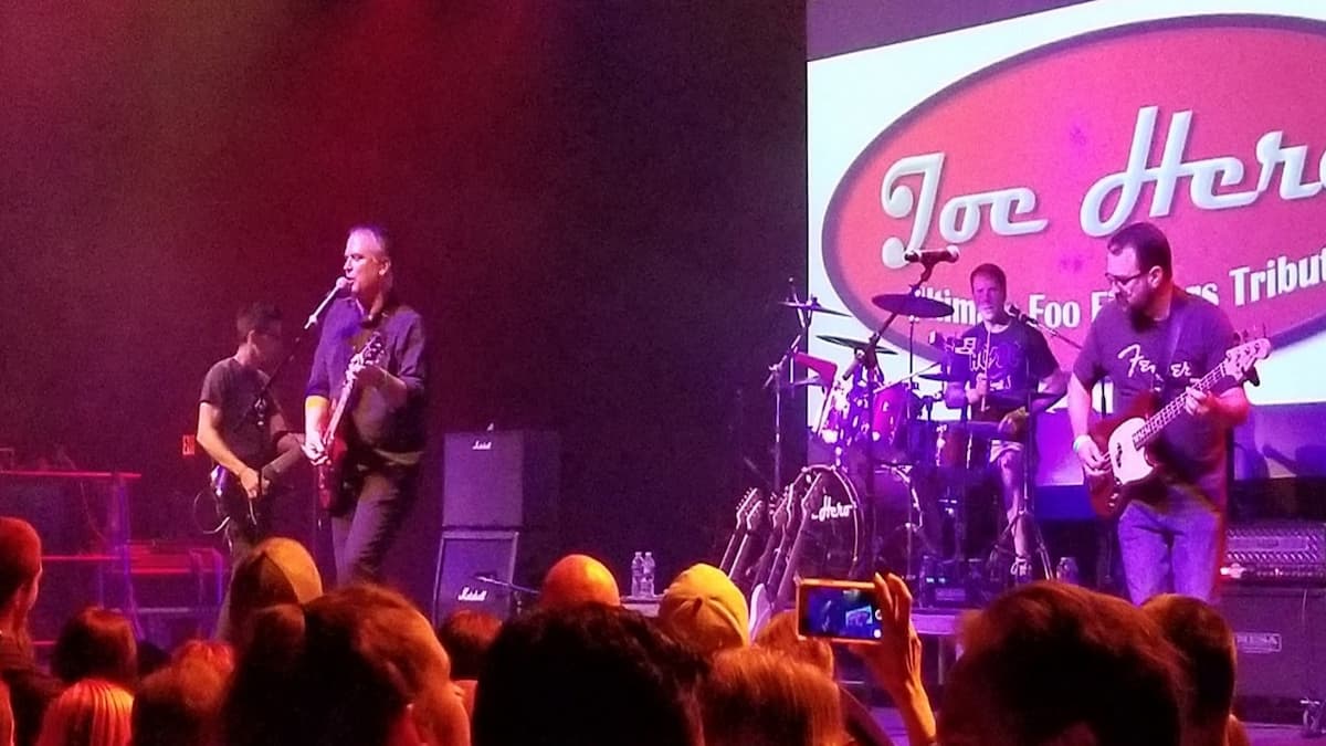 Joe Hero - Foo Fighters Tribute