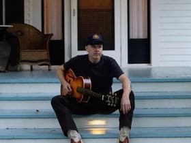 Jason Boland & The Stragglers