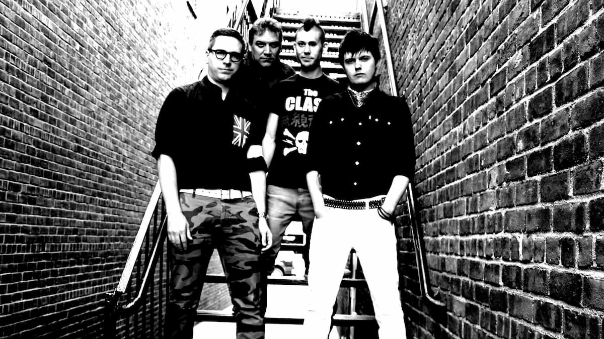 Straight to Hell: The Clash Tribute