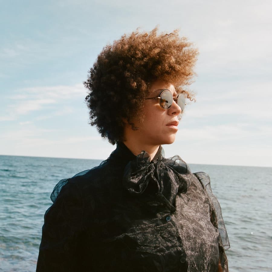 Chastity Brown featuring Laurels String Quartet