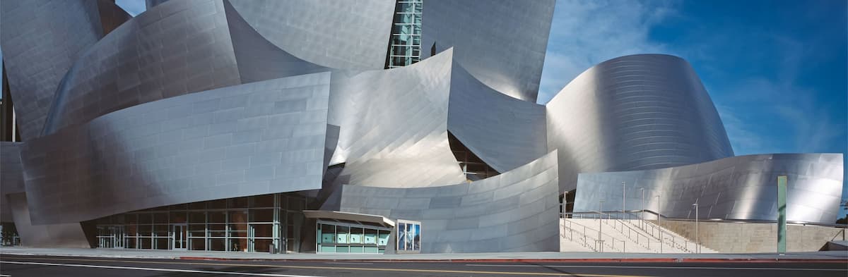 Los Angeles Philharmonic - Harding Leads Strauss