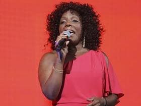 Stephanie Mills